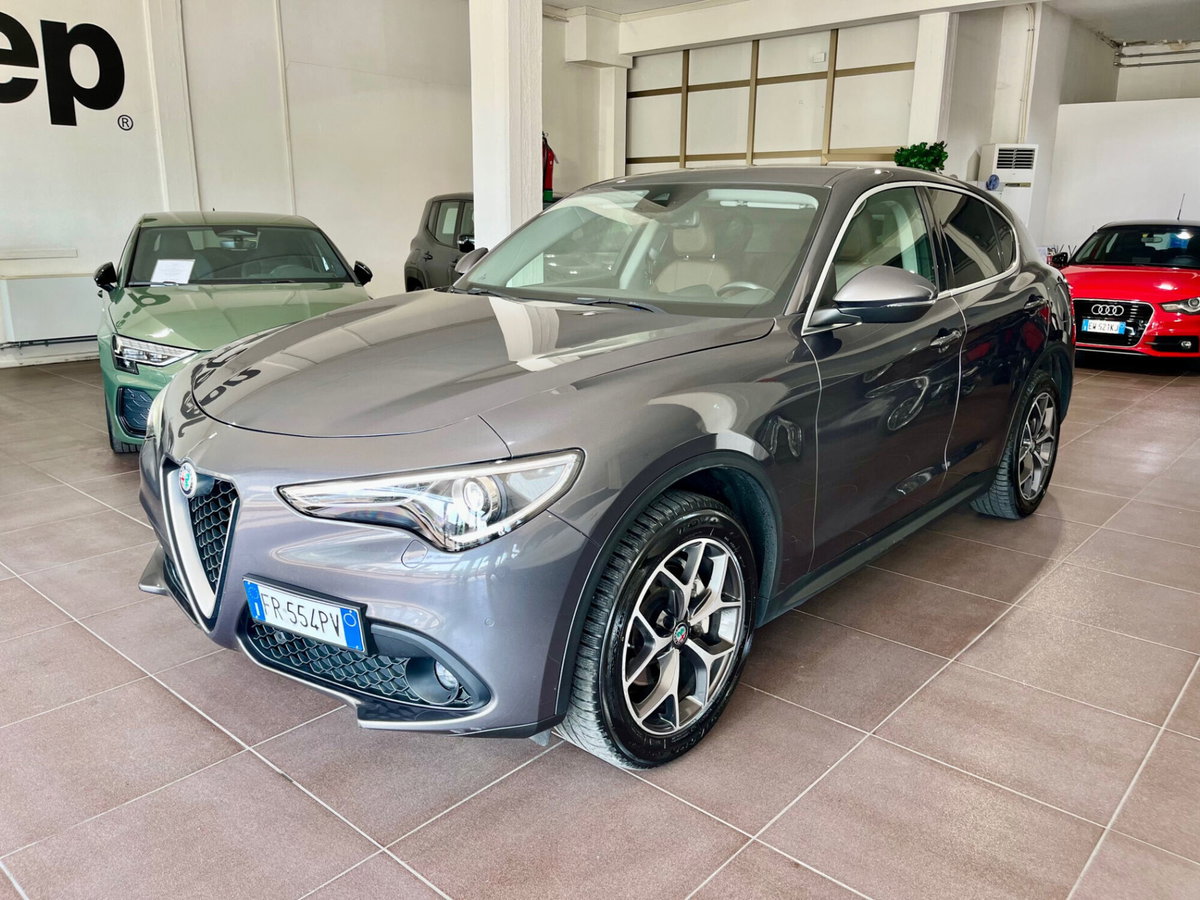 Alfa Romeo Stelvio Stelvio 2.2 Turbodiesel 210 CV AT8 Q4 Executive (2)