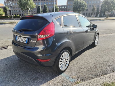 Ford Fiesta 1.2 82 CV 5 porte Titanium (4)