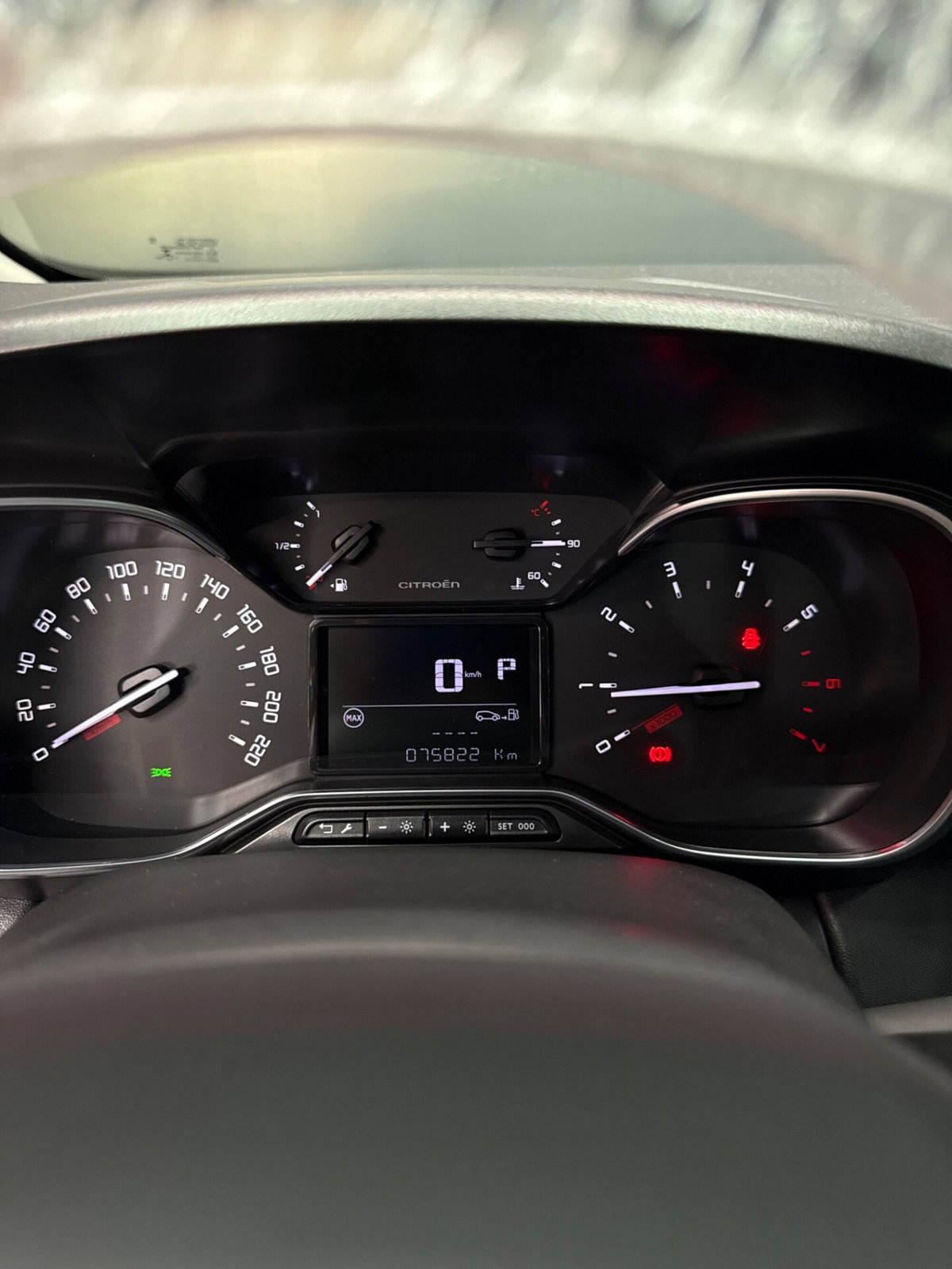 Citroen C3 Aircross BlueHDi 120 S&S EAT6 Shine Pack (16)