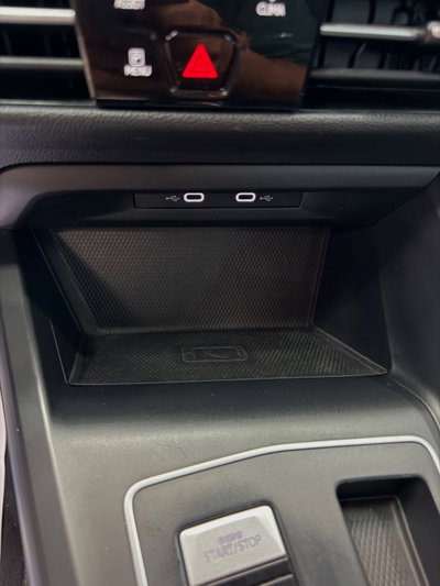 Volkswagen Golf 2.0 TDI DSG SCR Style (17)