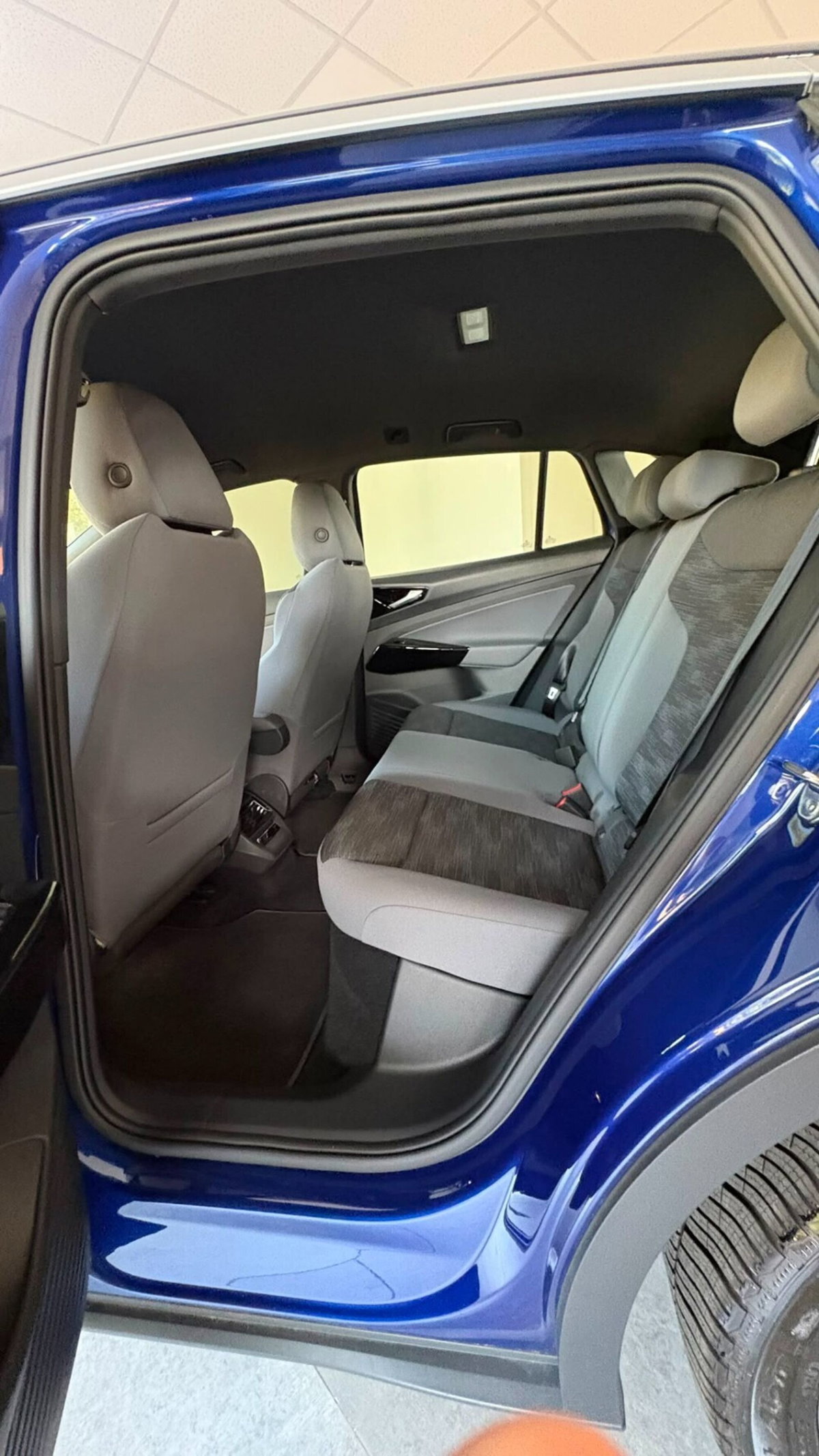 Volkswagen ID.4 Pro 4MOTION (7)