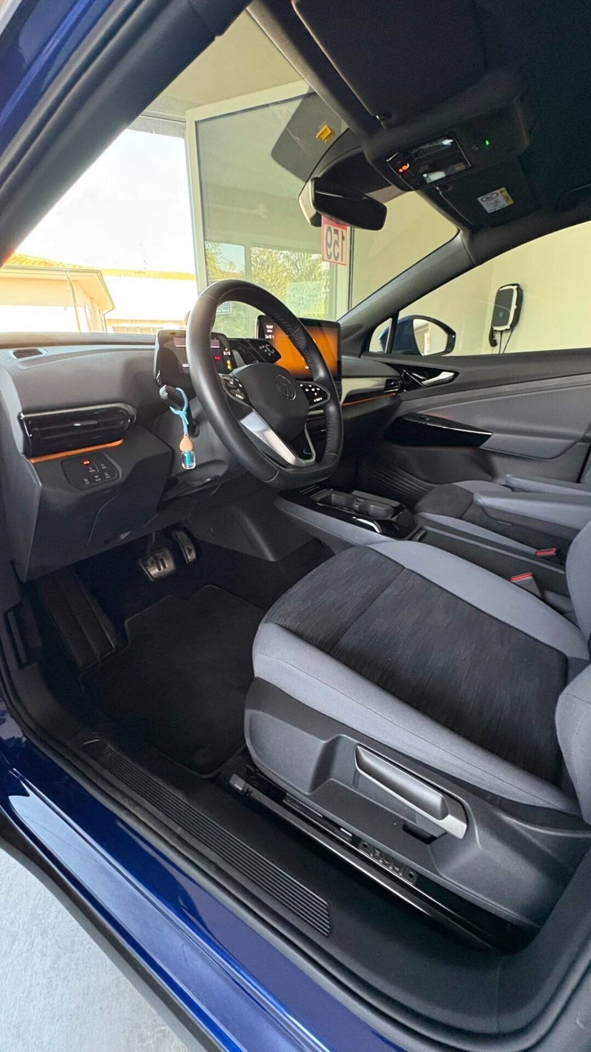 Volkswagen ID.4 Pro 4MOTION (9)
