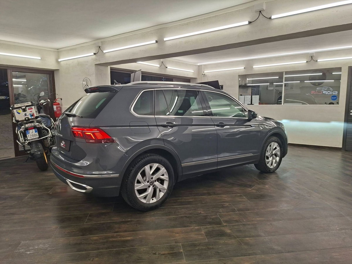Volkswagen Tiguan Allspace 2.0 tdi Elegance 150cv dsg (11)