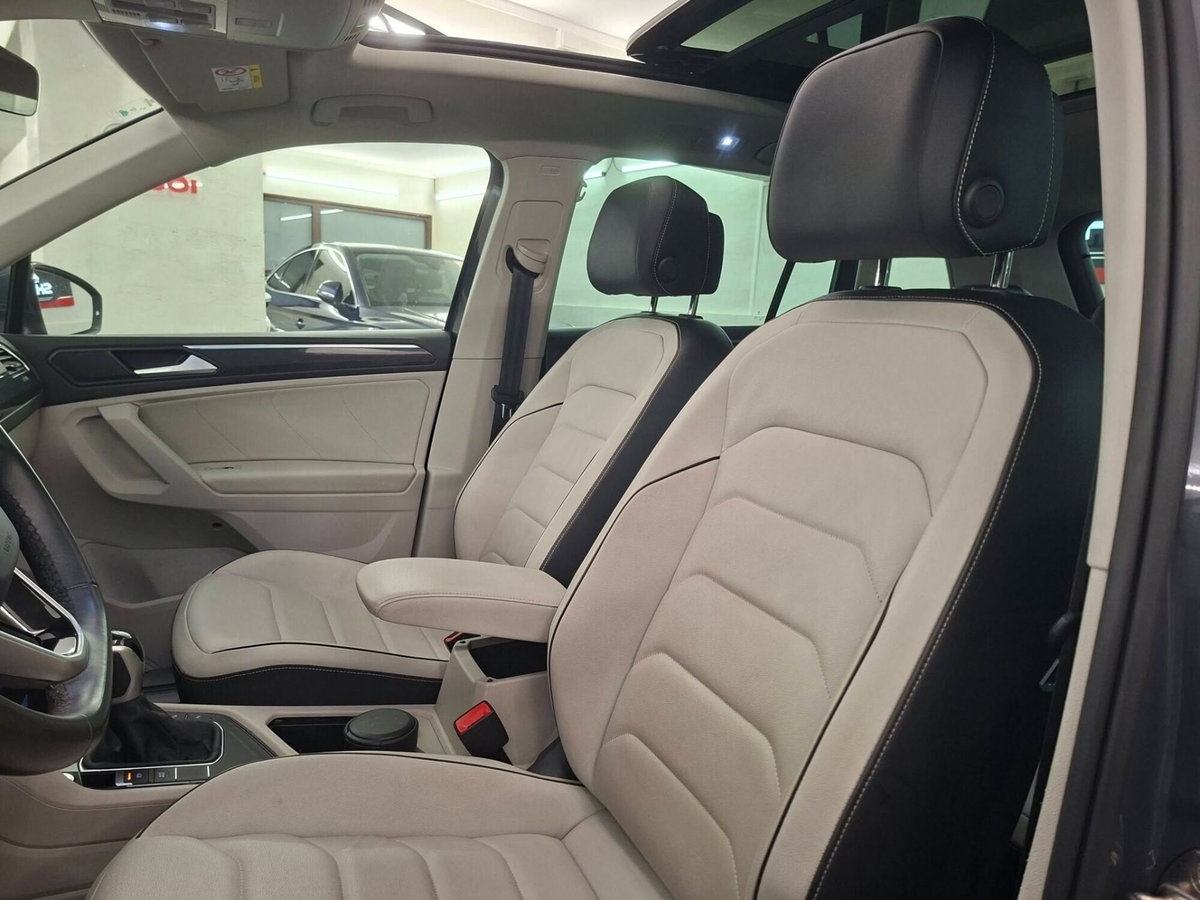 Volkswagen Tiguan Allspace 2.0 tdi Elegance 150cv dsg (13)