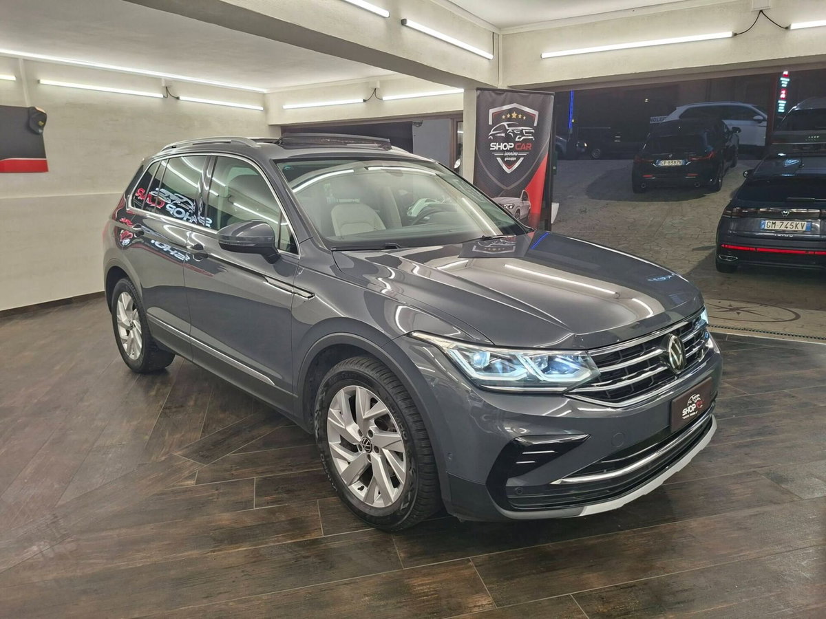 Volkswagen Tiguan Allspace 2.0 tdi Elegance 150cv dsg (17)