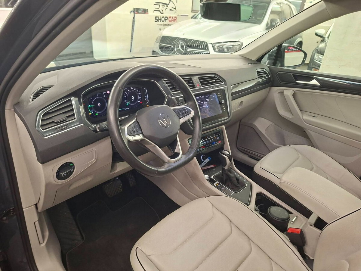 Volkswagen Tiguan Allspace 2.0 tdi Elegance 150cv dsg (2)