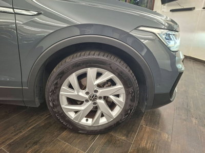 Volkswagen Tiguan Allspace 2.0 tdi Elegance 150cv dsg (5)