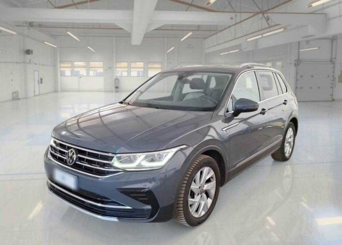 Volkswagen Tiguan 2.0 tdi Elegance 150cv dsg (3)