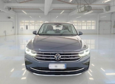 Volkswagen Tiguan 2.0 tdi Elegance 150cv dsg (6)
