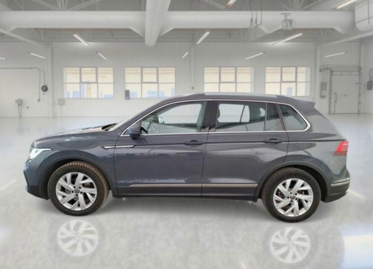 Volkswagen Tiguan 2.0 tdi Elegance 150cv dsg (7)