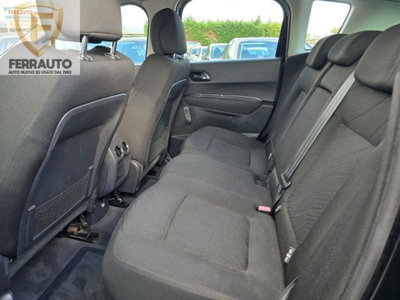 Peugeot 3008 1.6 HDi 110CV cambio robotizzato Premium (10)