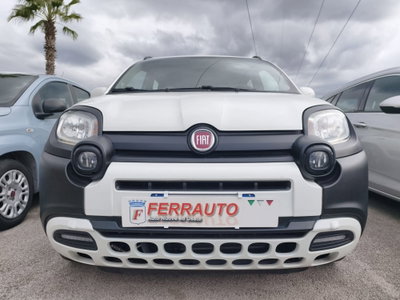 Fiat Panda 1.0 FireFly S&S Hybrid City Cross (16)