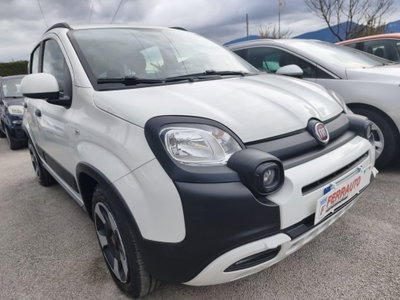 Fiat Panda 1.0 FireFly S&S Hybrid City Cross (17)