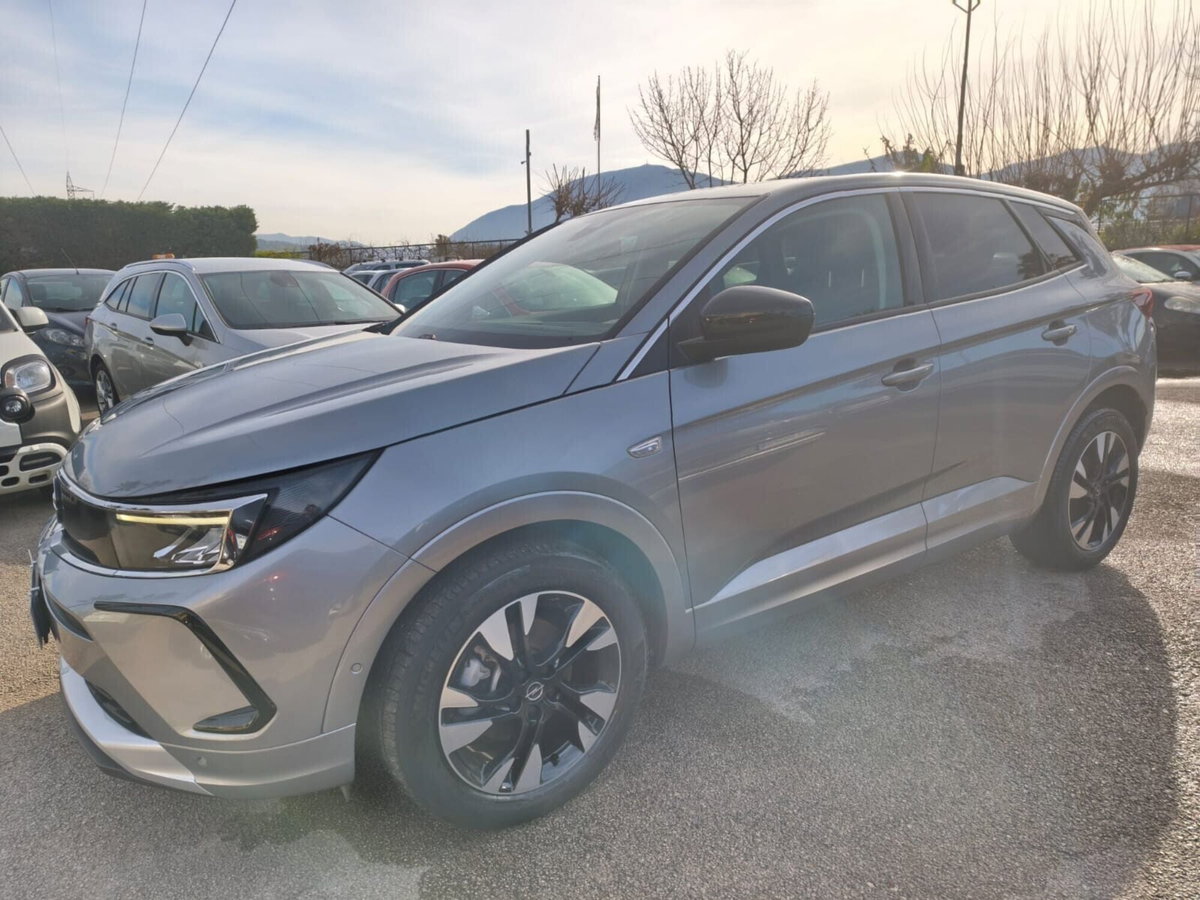Opel Grandland X 1.5 diesel Ecotec Start&Stop Ultimate (4)