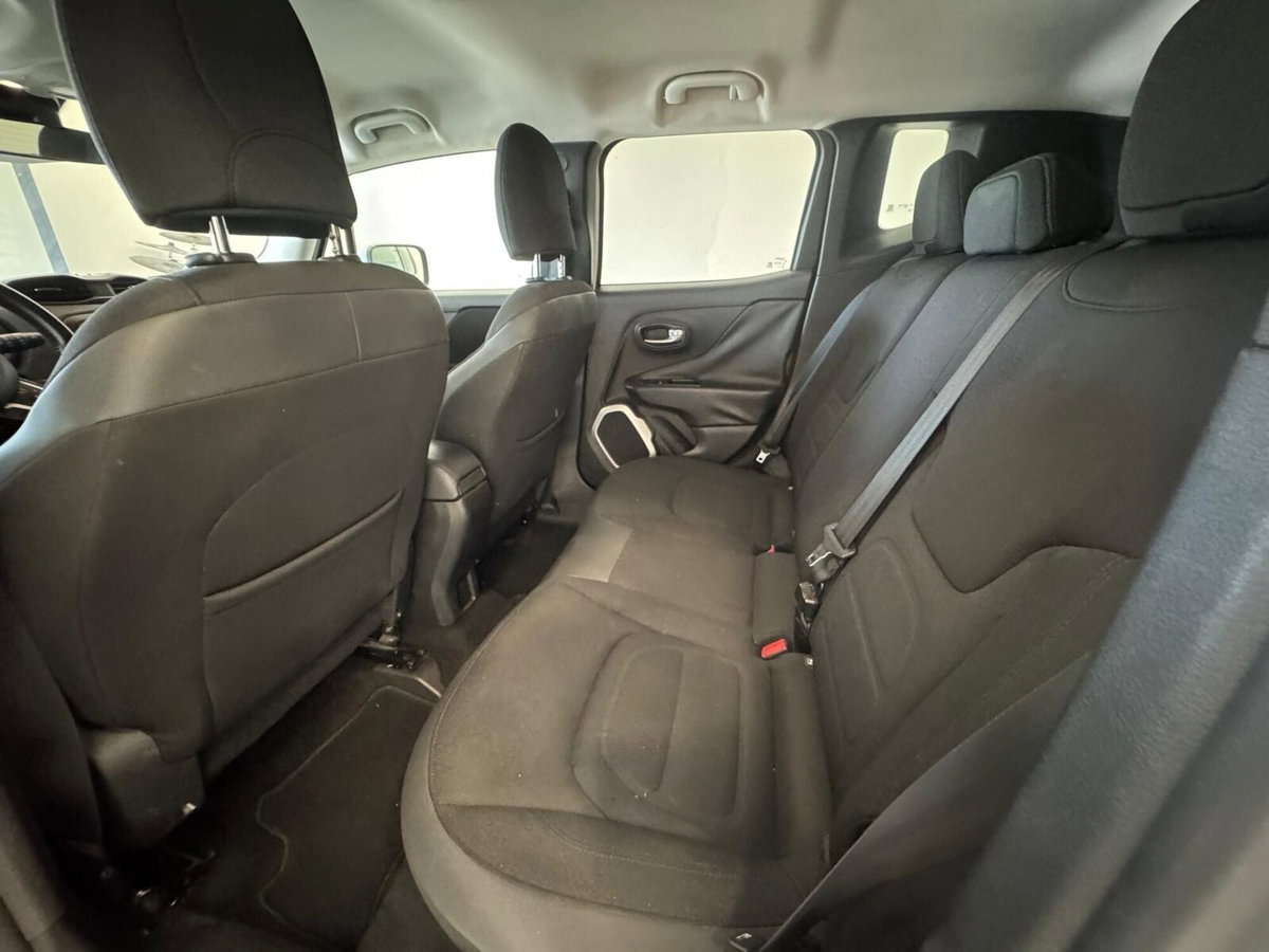 Jeep Renegade 1.6 Mjt 120 CV Limited (15)