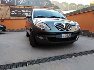 Lancia Ypsilon 16V Platino usata