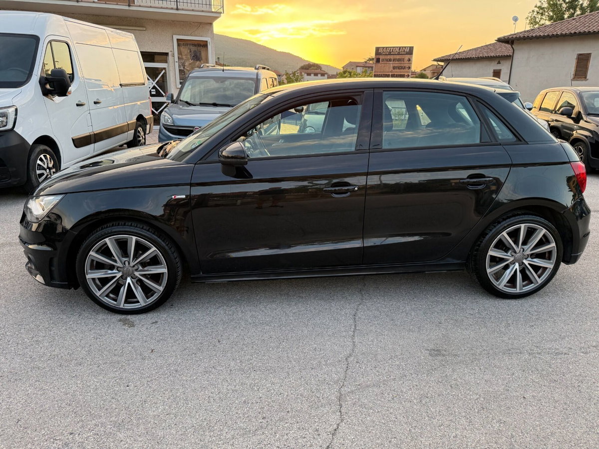 Audi A1 1.2 TFSI S line edition plus (4)