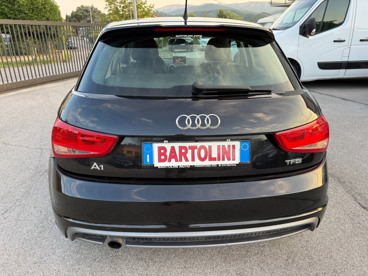 Audi A1 1.2 TFSI S line edition plus (6)