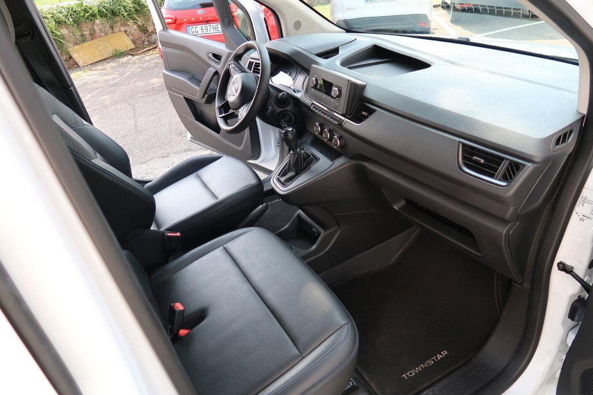 Nissan Townstar van 1.3 130cv L1 Acenta (7)