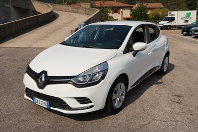 Renault Clio Blue dCi 85 CV 5 porte Zen usata