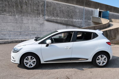 Renault Clio Blue dCi 85 CV 5 porte Zen (4)