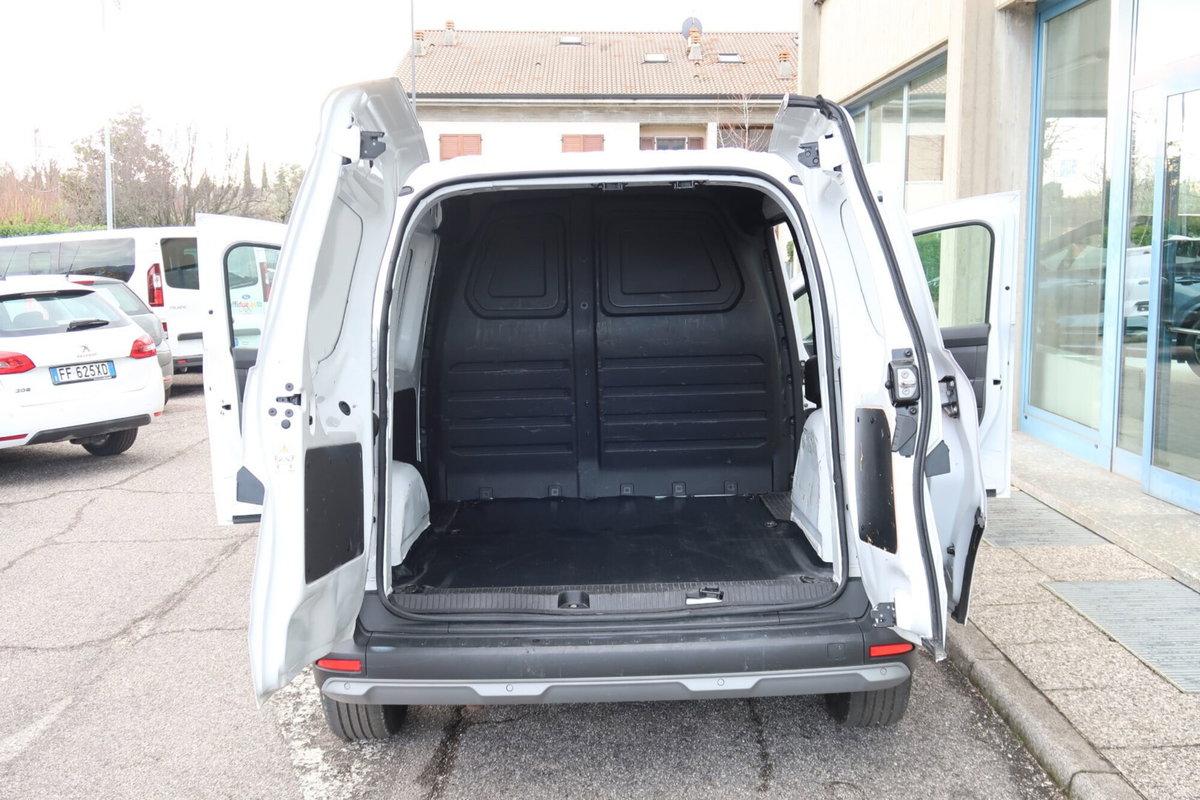 Nissan Townstar van 1.3 130cv L1 Acenta (8)