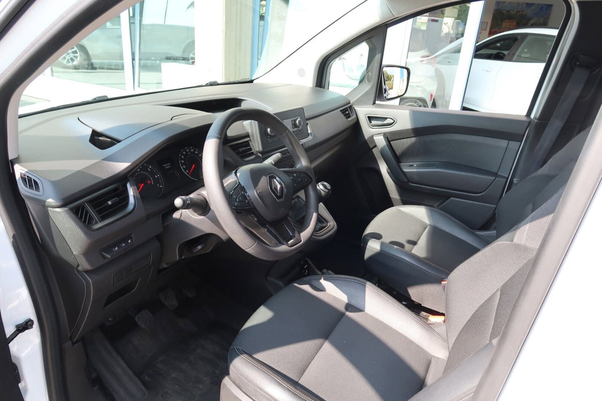 Renault Kangoo 1.5 dCi 115CV Van (8)