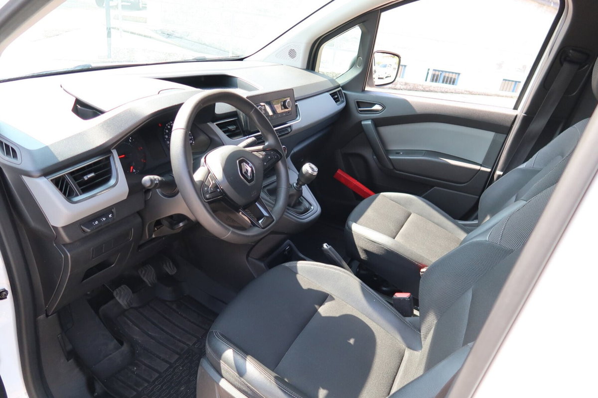 Renault Kangoo 1.5 blue dci Techno 115cv edc (10)