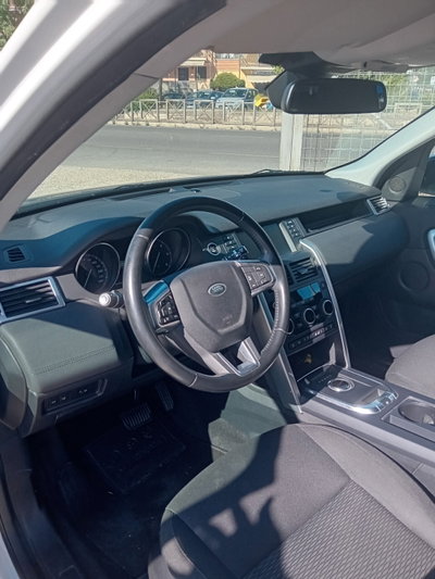 Land Rover Discovery Sport 2.0 TD4 150 CV SE (6)