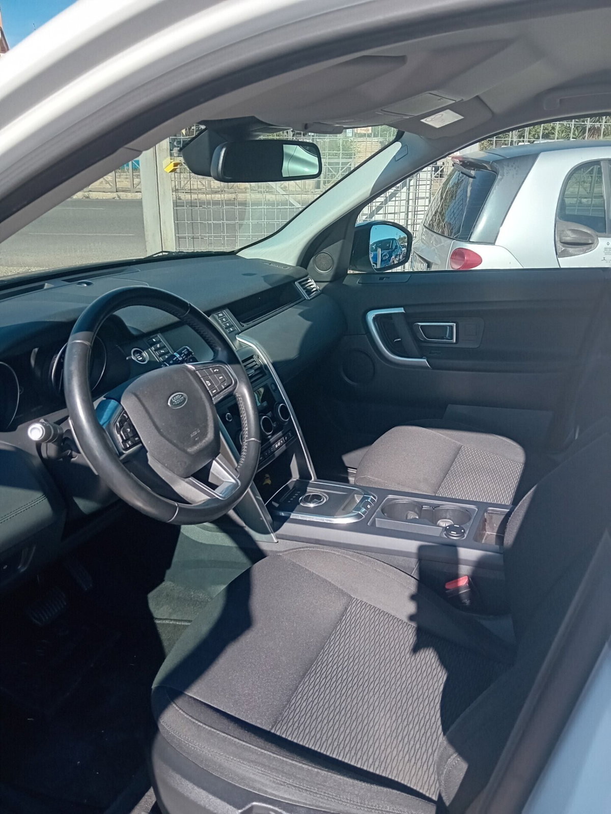 Land Rover Discovery Sport 2.0 TD4 150 CV SE (7)