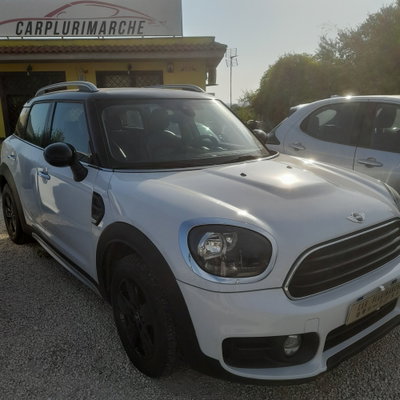 MINI Mini Countryman 1.5 One D Business Countryman (2)