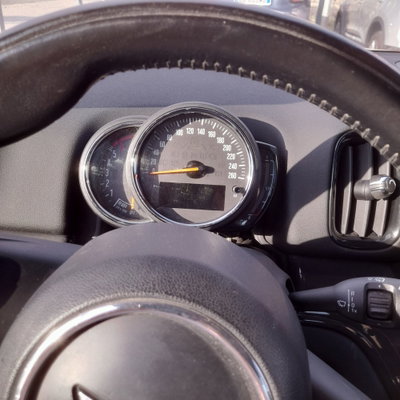 MINI Mini Countryman 1.5 One D Business Countryman (7)
