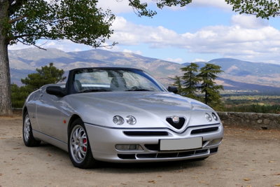 Alfa Romeo Spider 3.0i V6 24V cat L (16)