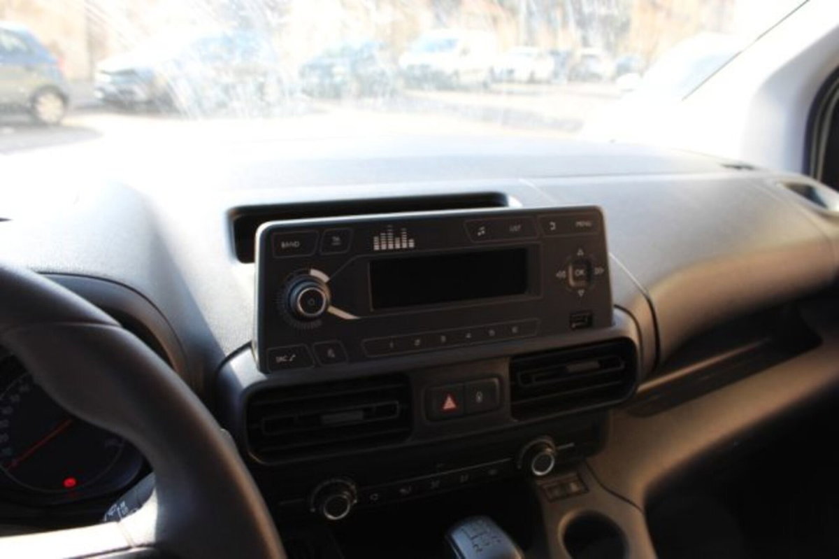 Opel Combo Furgone Cargo 1.5 Diesel 100CV PC 1000kg Edition (11)