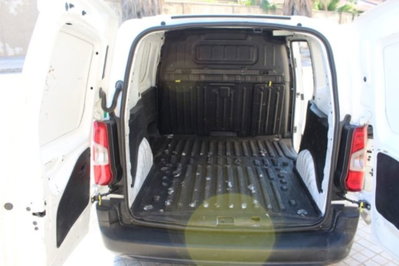 Opel Combo Furgone Cargo 1.5 Diesel 100CV PC 1000kg Edition (5)