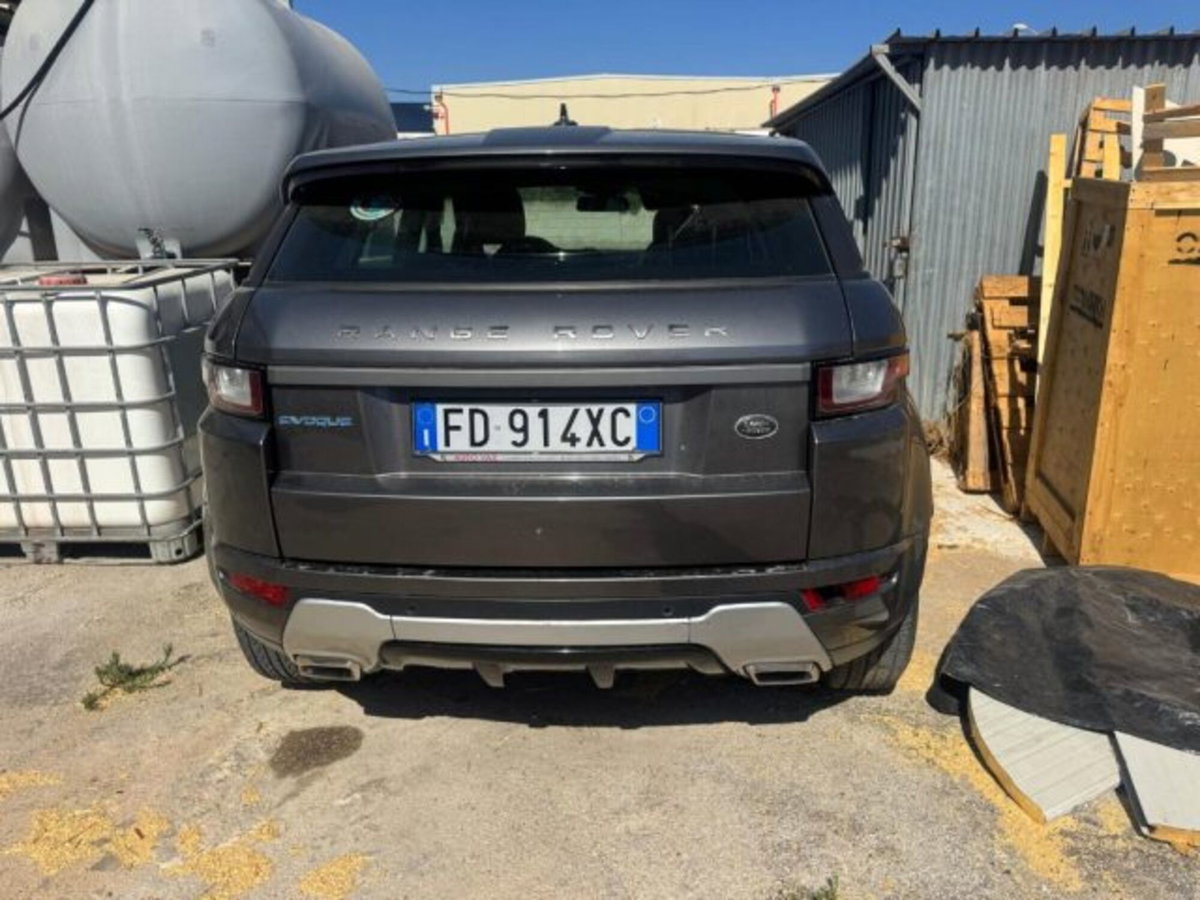 Land Rover Range Rover Evoque 2.0 TD4 150 CV 5p. Pure (4)