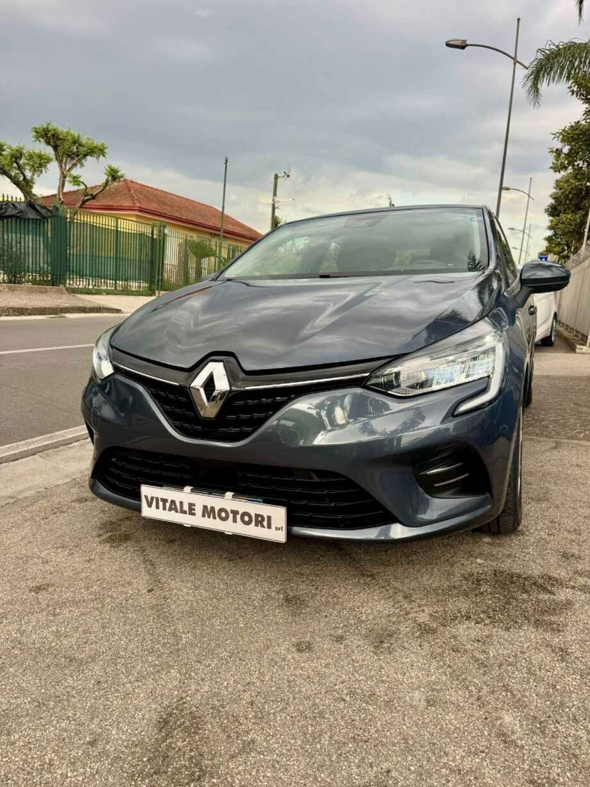 Renault Clio TCe 100 CV GPL 5 porte Intens (3)