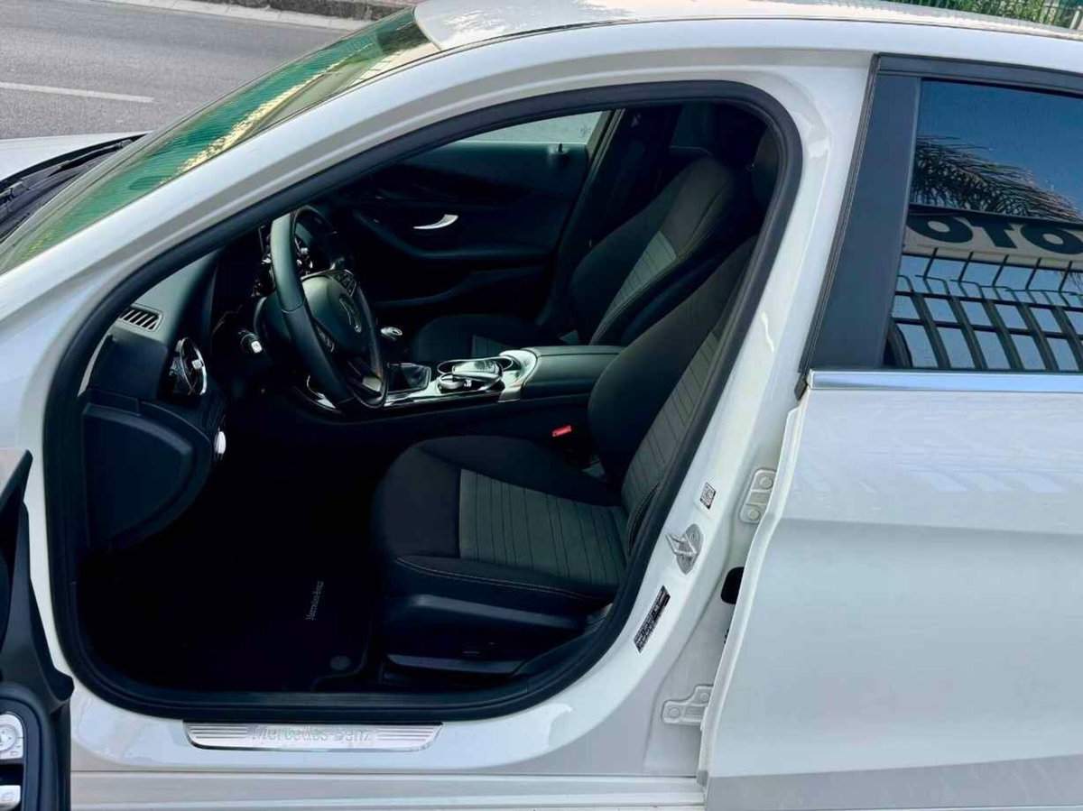 Mercedes-Benz Classe C 200 BlueTEC Premium (17)