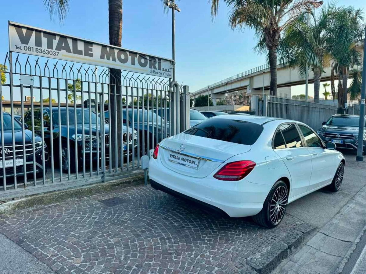 Mercedes-Benz Classe C 200 BlueTEC Premium (8)