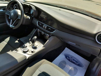 Alfa Romeo Giulia 2.2 Turbodiesel 150 CV AT8 Super (19)