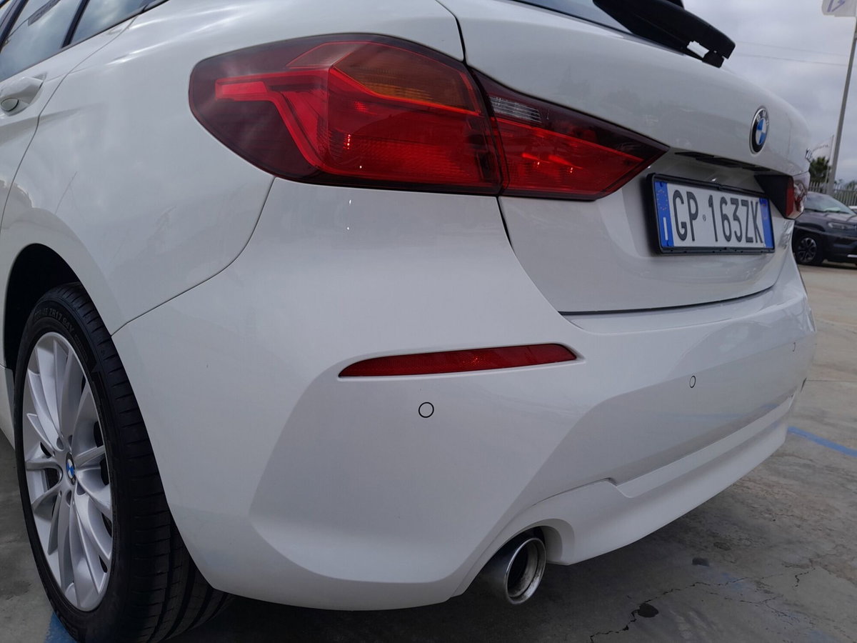 BMW Serie 1 116d 2.0 116CV cat 5 porte Attiva DPF (11)