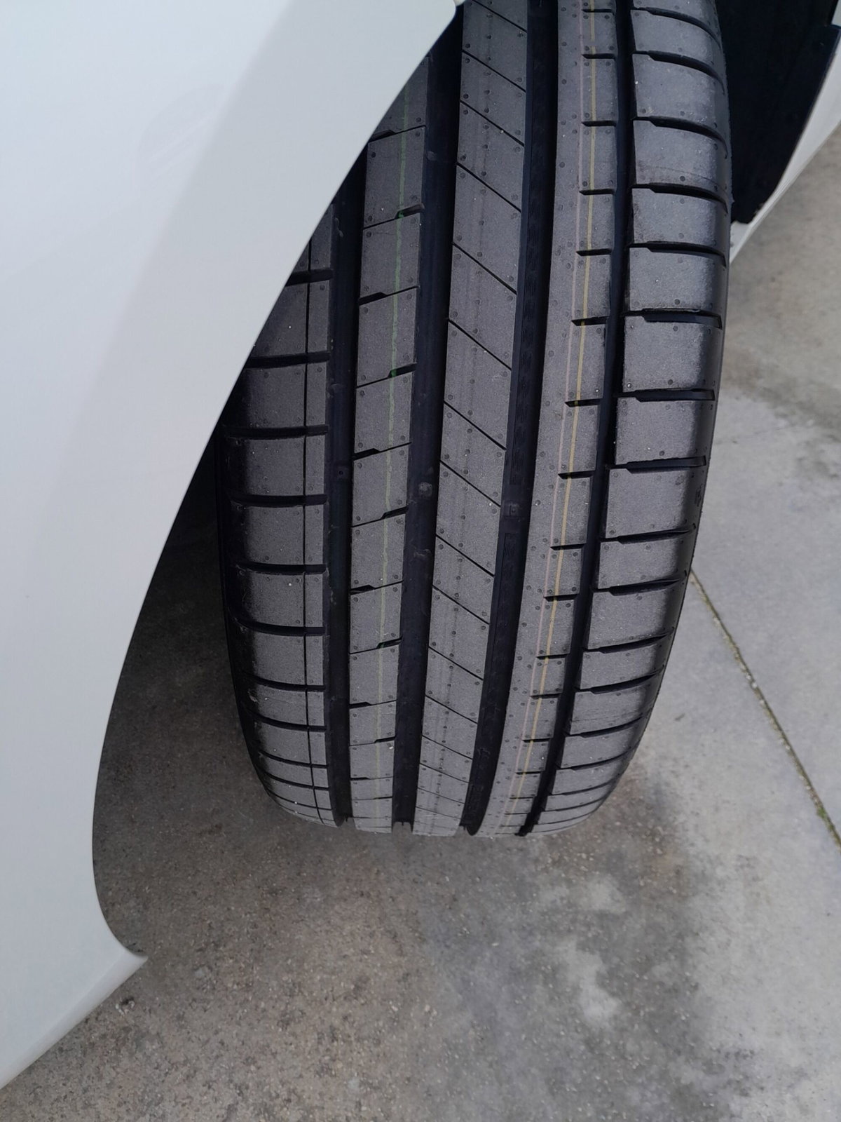 BMW Serie 1 116d 2.0 116CV cat 5 porte Attiva DPF (12)