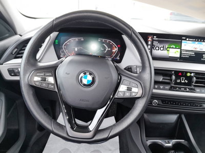 BMW Serie 1 116d 2.0 116CV cat 5 porte Attiva DPF (16)