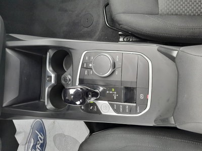 BMW Serie 1 116d 2.0 116CV cat 5 porte Attiva DPF (18)