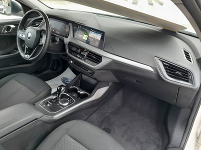 BMW Serie 1 116d 2.0 116CV cat 5 porte Attiva DPF (19)