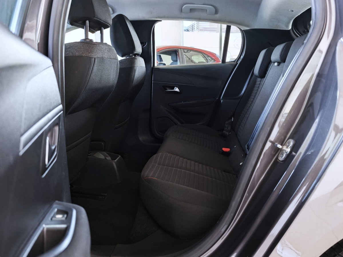 Peugeot 208 PureTech 75 Stop&Start 5 porte Active Pack (13)