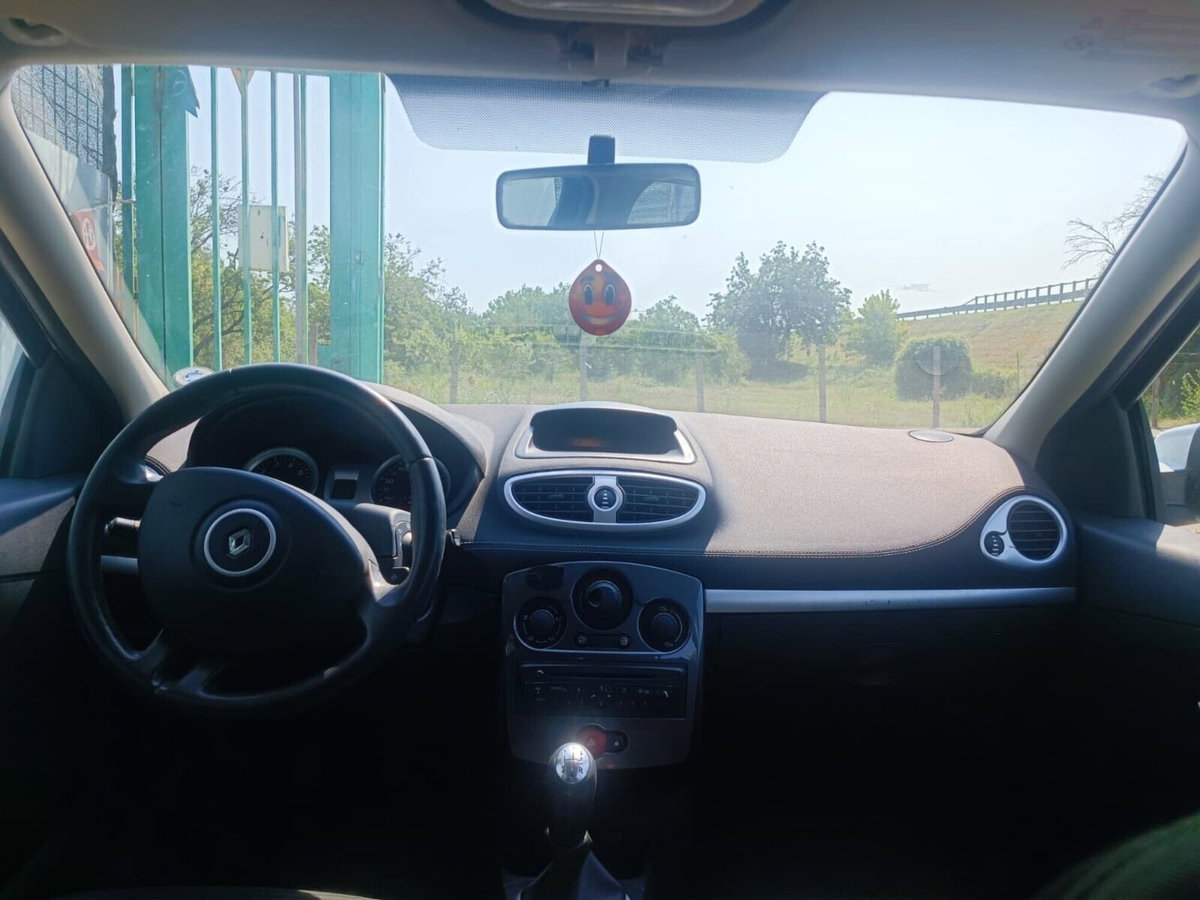 Renault Clio 1.2 16V 5 porte GPL (6)