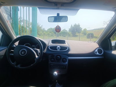 Renault Clio 1.2 16V 5 porte GPL (6)