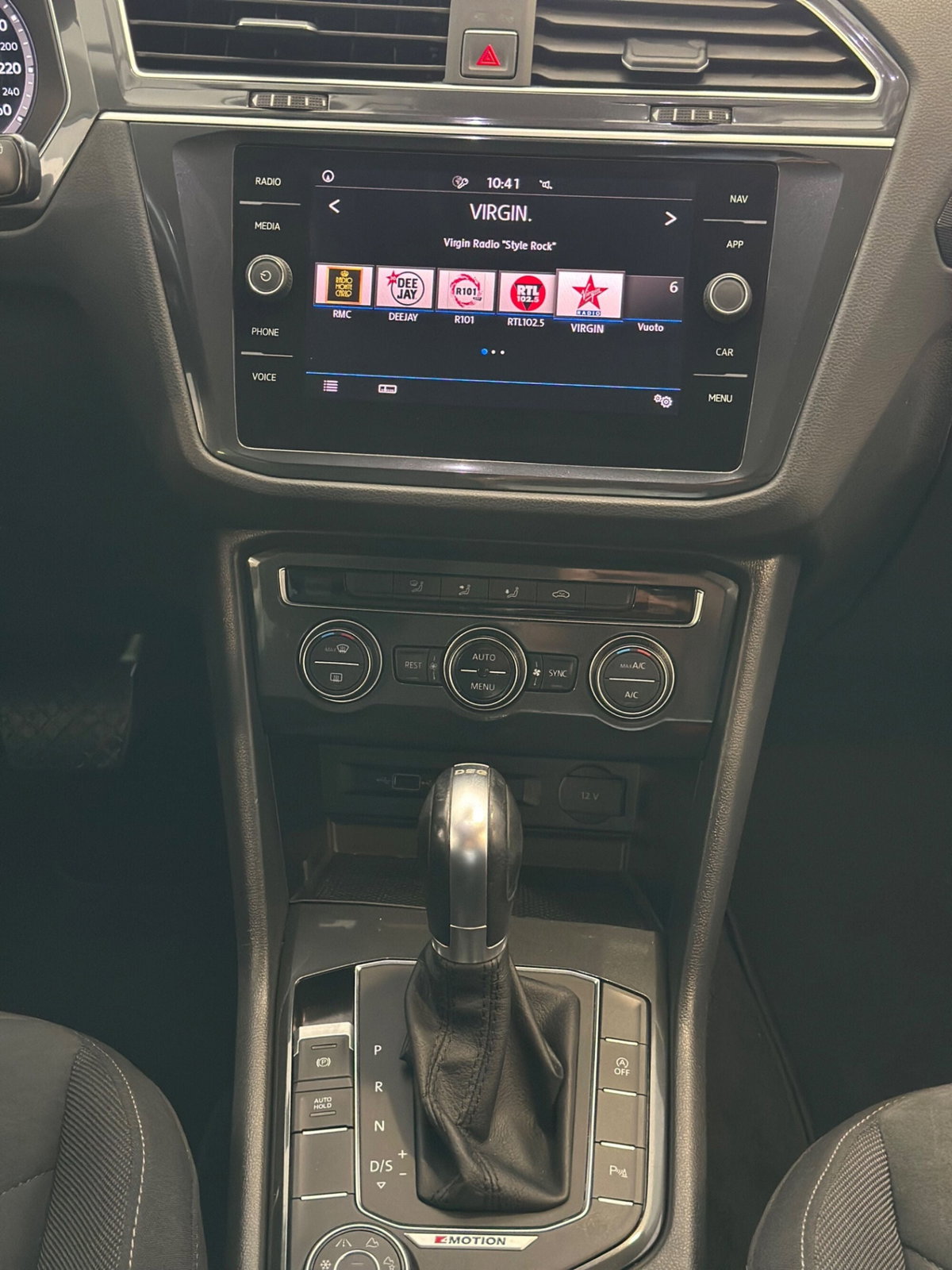 Volkswagen Tiguan 2.0 TDI 190 CV SCR DSG 4MOTION Executive BMT (13)