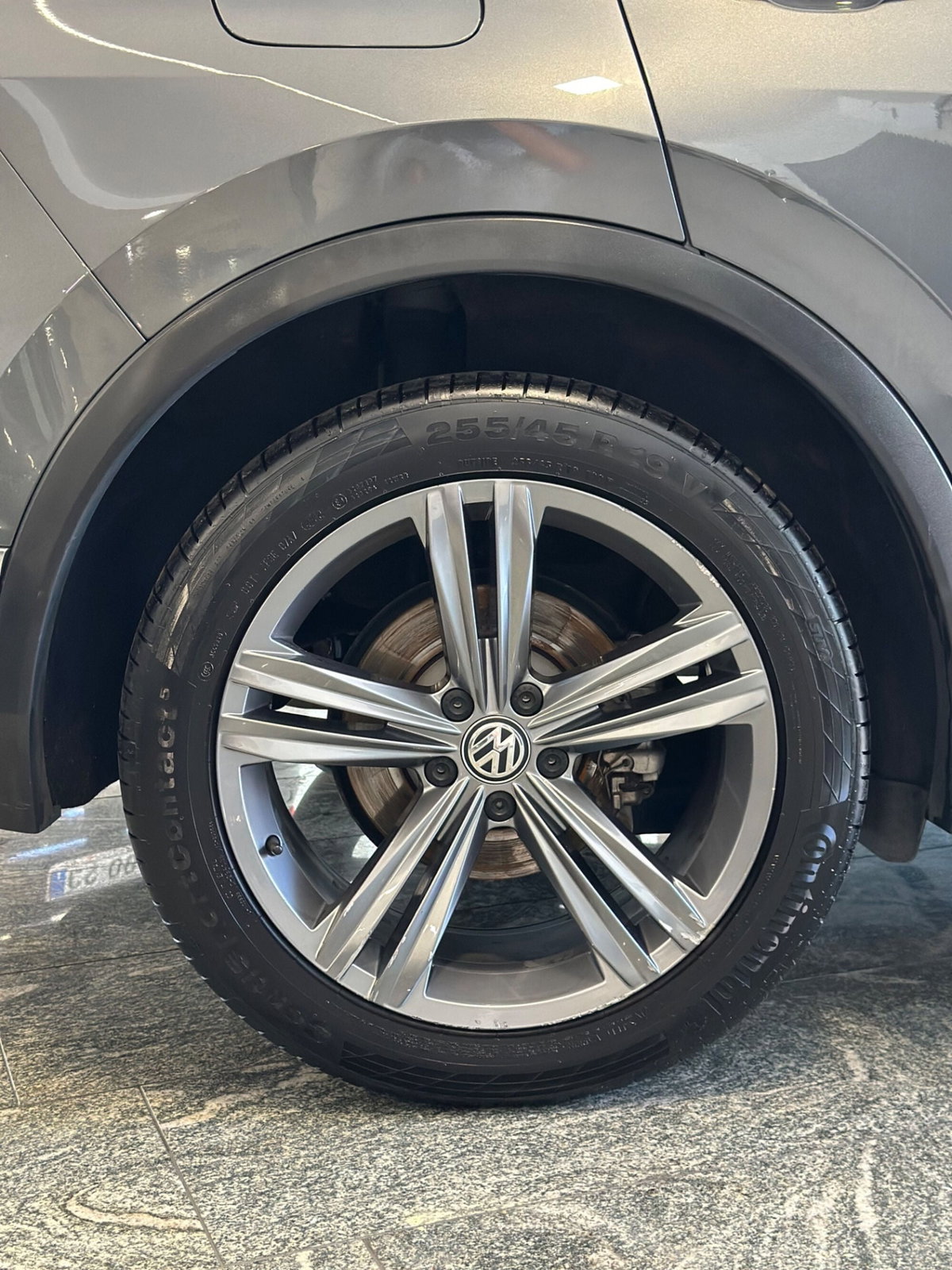 Volkswagen Tiguan 2.0 TDI 190 CV SCR DSG 4MOTION Executive BMT (17)